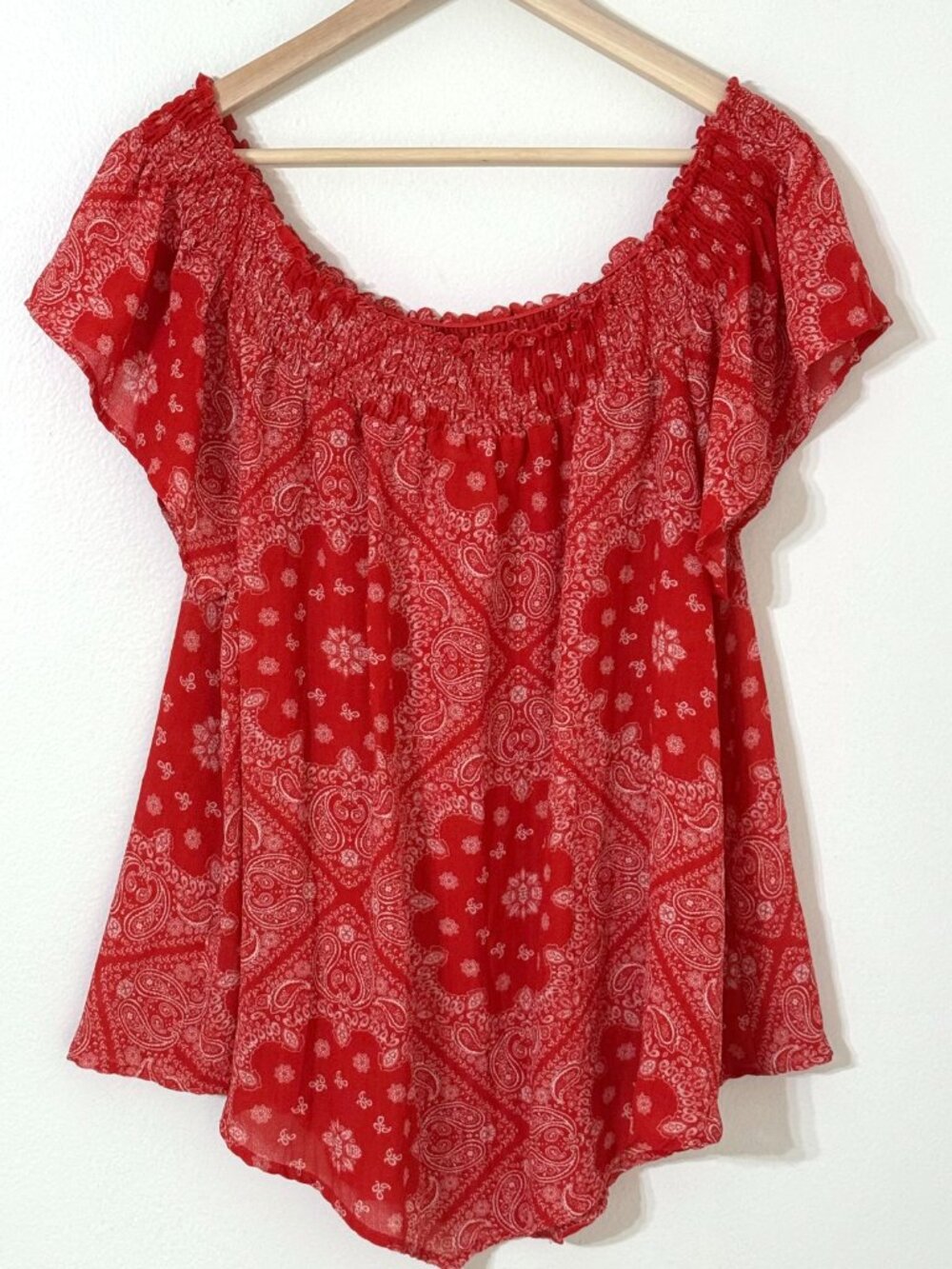 Self Esteem Red Bandana Flowy Blouse 3X Smocked Neckline July 4 Americana - Picture 3 of 9